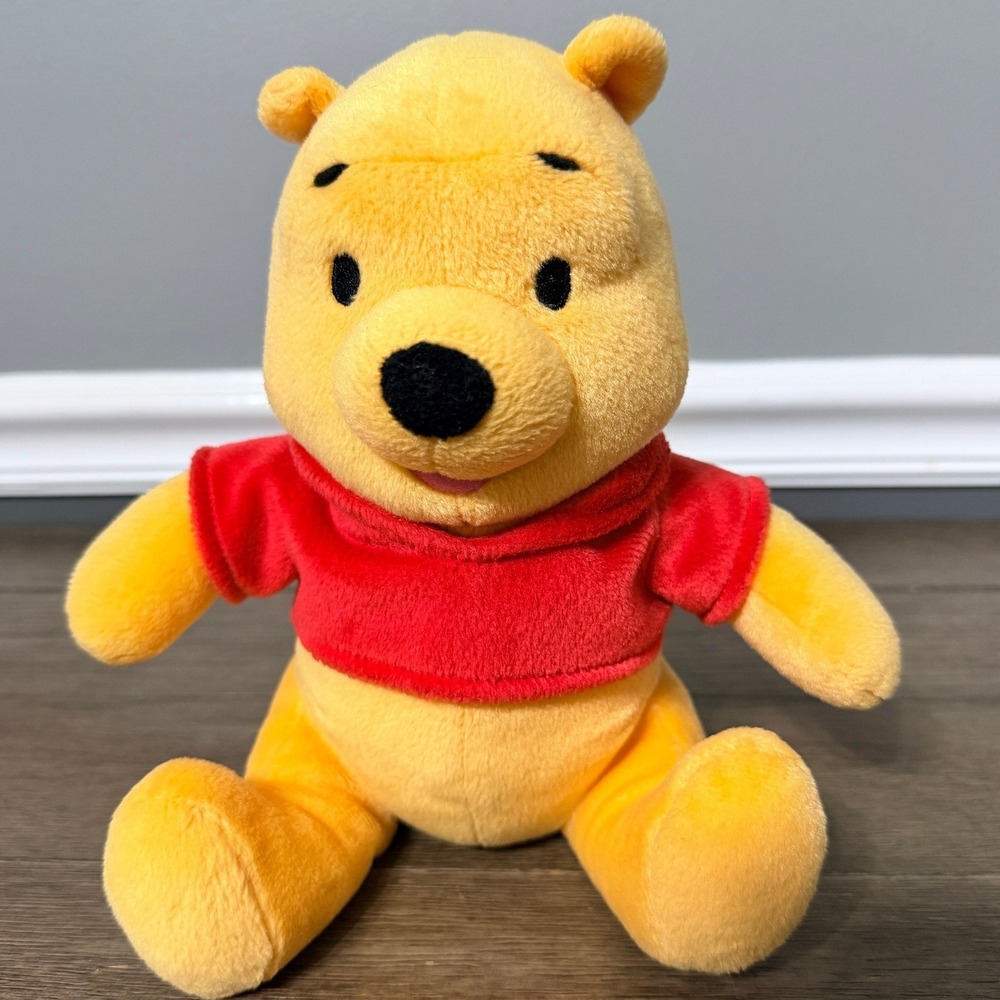 Disney Winnie the Pooh Plush Fisher-Price Mattel 2001 Stuffed Animal Toy